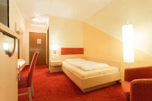 Imagen de la habitación del Hotel Restaurant B&ouml;ck roter Hahn. Foto 4