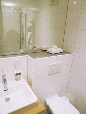 Imagen de la habitación del Hotel Restaurant B&ouml;ck roter Hahn. Foto 11