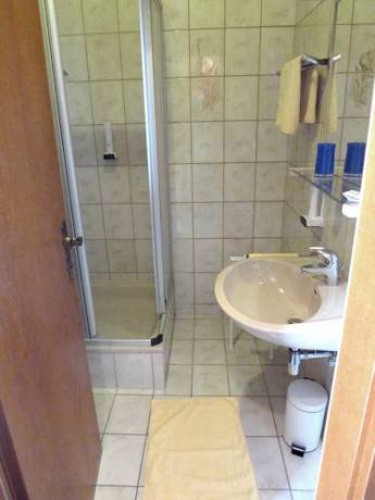 Imagen de la habitación del Hotel Restaurant B&ouml;ck roter Hahn. Foto 15