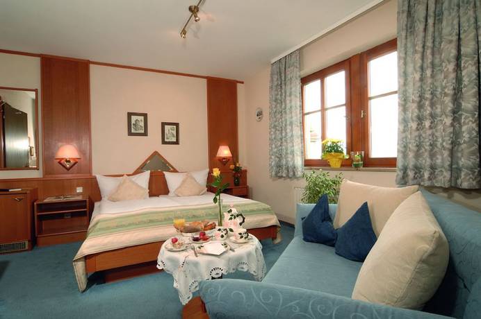 Imagen de la habitación del Hotel Restaurant Caf&eacute; Uhl. Foto 16