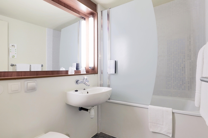 Imagen de la habitación del Hotel Restaurant Campanile B&eacute;thune - Fouqui&egrave;res Le. Foto 10