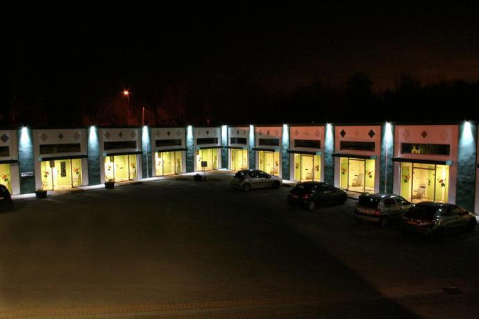 Imagen de los exteriores del Hotel Restaurant Caribou. Foto 7