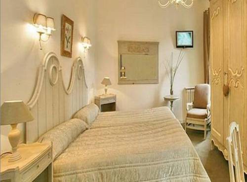 Imagen de la habitación del Hotel Restaurant Charbonnel. Foto 16