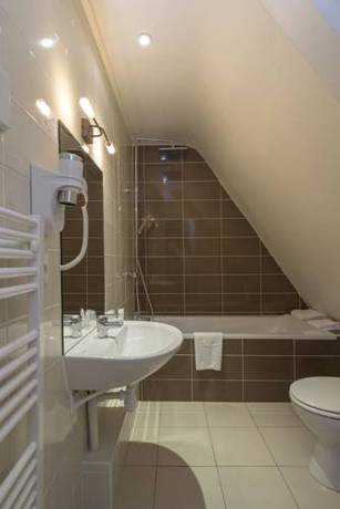 Imagen de la habitación del Hotel Restaurant De La Poste Et Du Lion D'or. Foto 3
