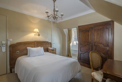 Imagen de la habitación del Hotel Restaurant De La Poste Et Du Lion D'or. Foto 9