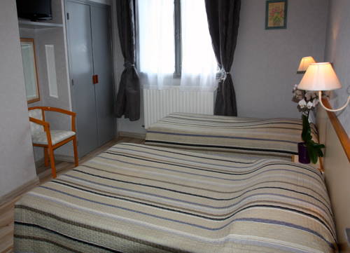 Imagen de la habitación del Hotel Restaurant Des Deux Vall&eacute;es. Foto 8