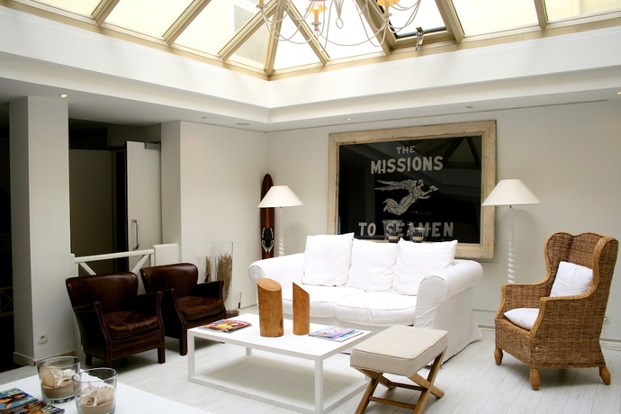 Imagen de los interiores del Hotel Restaurant Des Isles. Foto 12