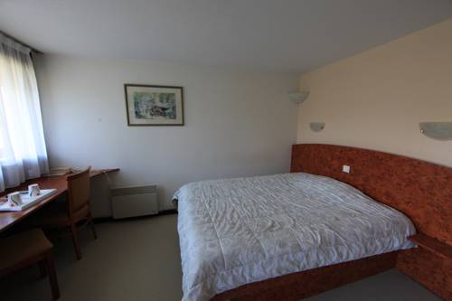 Imagen de la habitación del Hotel Restaurant Des Lacs. Foto 8