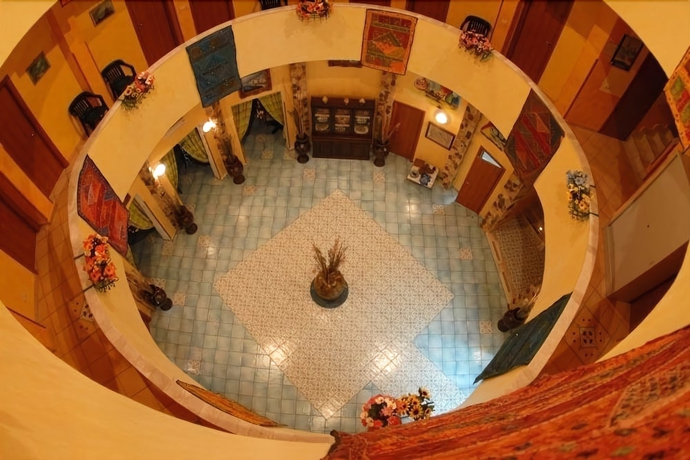 Imagen de los interiores del Hotel Restaurant Diana. Foto 14