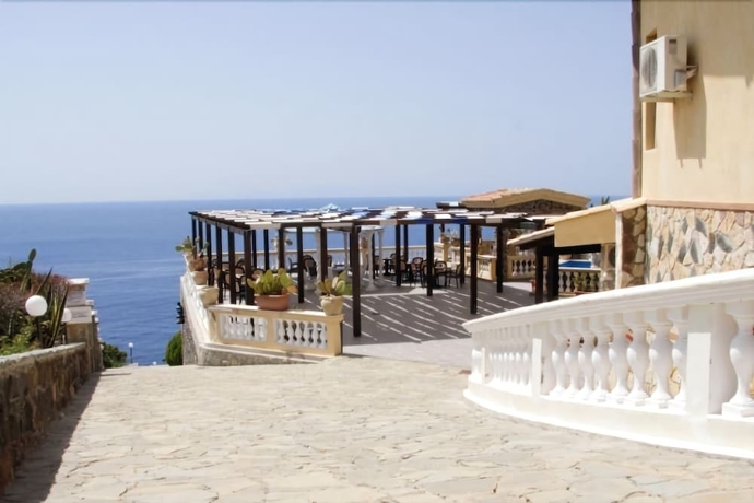 Imagen de los exteriores del Hotel Restaurant Diana. Foto 11
