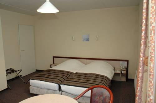 Imagen de la habitación del Hotel Restaurant D'orfeuil. Foto 7