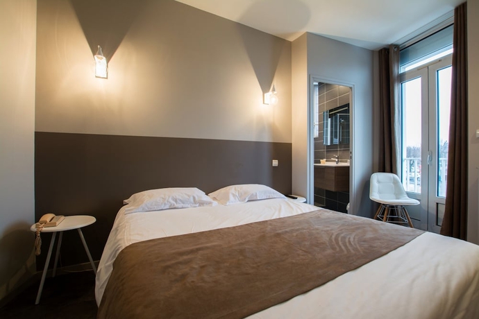 Imagen de la habitación del Hotel Restaurant Du Commerce. Foto 5