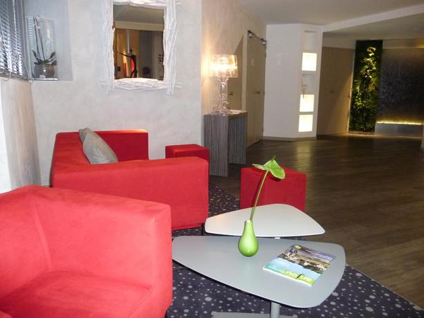 Imagen de los interiores del Hotel Restaurant Du Parc Saumur Logis Elégance. Foto 8