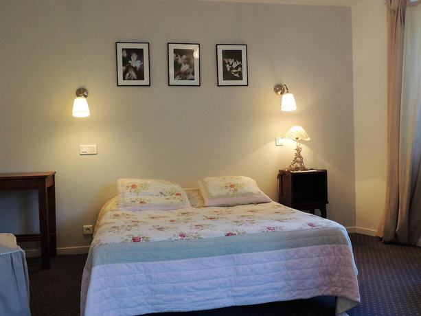 Imagen de la habitación del Hotel Restaurant Du Plomb du Cantal. Foto 8