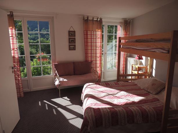 Imagen de la habitación del Hotel Restaurant Du Plomb du Cantal. Foto 12