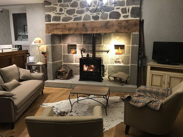 Imagen de los interiores del Hotel Restaurant Du Plomb du Cantal. Foto 20