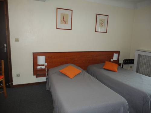 Imagen de la habitación del Hotel Restaurant Du Pont. Foto 3