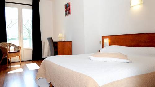 Imagen de la habitación del Hotel Restaurant Du Pont. Foto 6