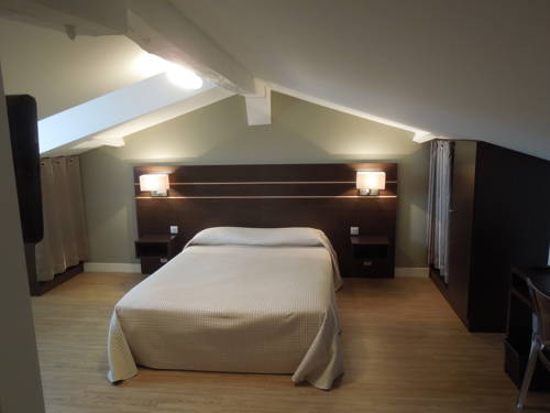 Imagen de la habitación del Hotel Restaurant Elissaldia. Foto 3