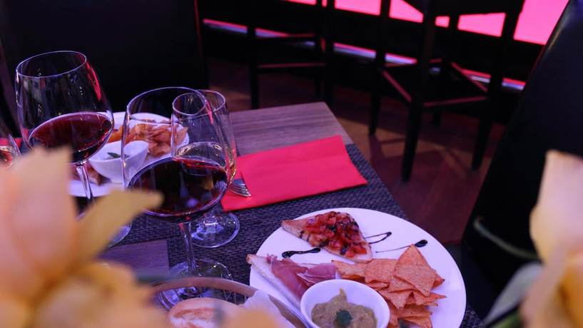 Imagen del bar/restaurante del Hotel Restaurant Elite Visp. Foto 3