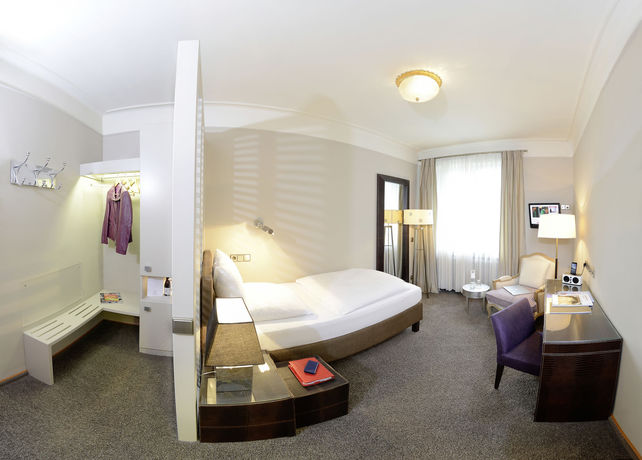 Imagen de los interiores del Hotel Restaurant Erbprinz. Foto 13