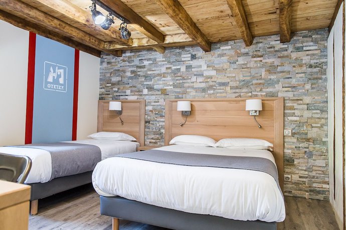 Imagen de la habitación del Hotel Restaurant Erreguina. Foto 2