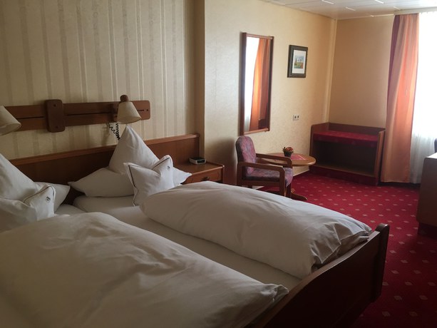 Imagen de la habitación del Hotel - Restaurant Feste Neustadt. Foto 17