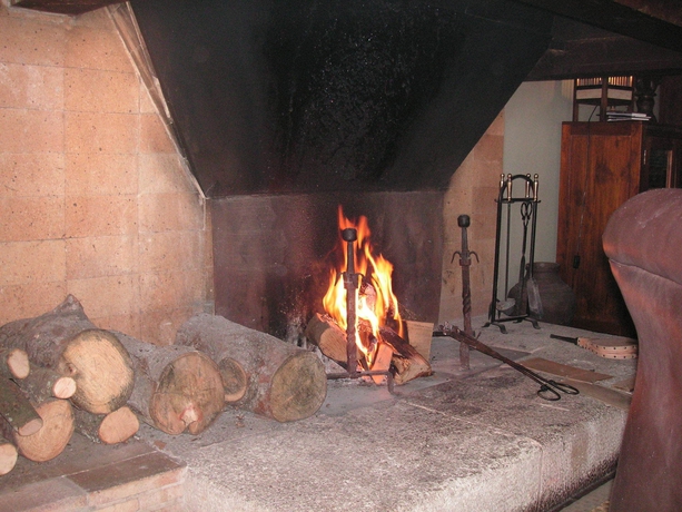 Imagen de los interiores del Hotel Restaurant Galena Mas Comangau. Foto 16