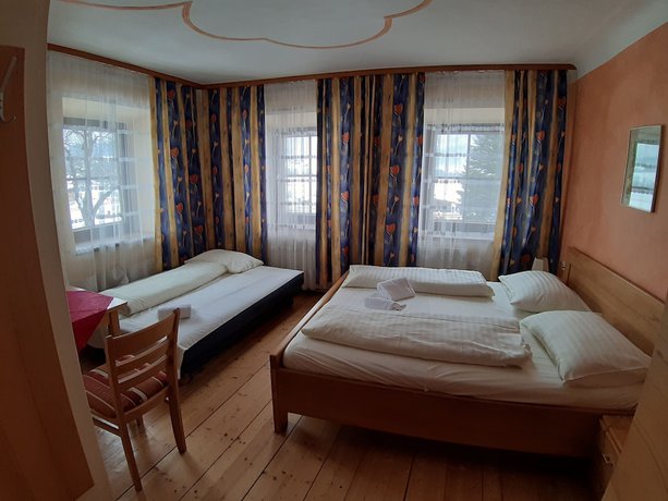 Imagen de la habitación del Hotel Restaurant Gasthof Michal. Foto 5