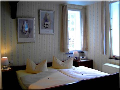 Imagen de la habitación del Hotel Restaurant Graf Rolshausen. Foto 5
