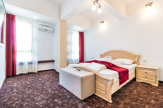 Imagen de la habitación del Hotel Restaurant Imperial Sighisoara. Foto 9
