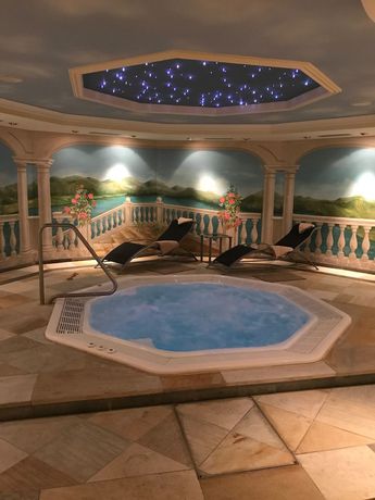 Imagen de la piscina del Hotel - Restaurant Kreuzberghof. Foto 18