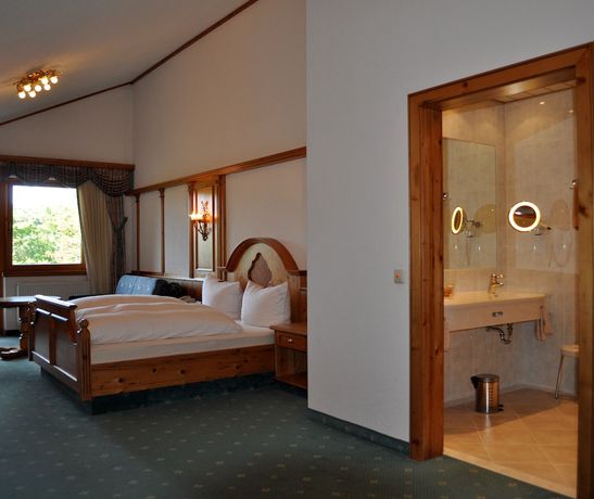 Imagen de la habitación del Hotel - Restaurant Kreuzberghof. Foto 3