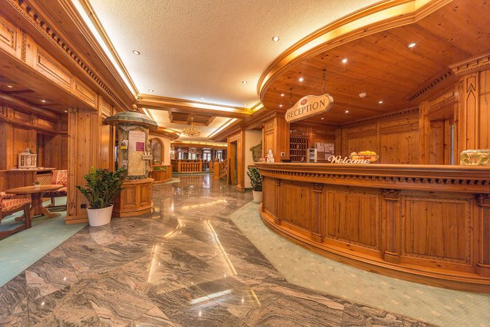 Imagen de los interiores del Hotel - Restaurant Kreuzberghof. Foto 17