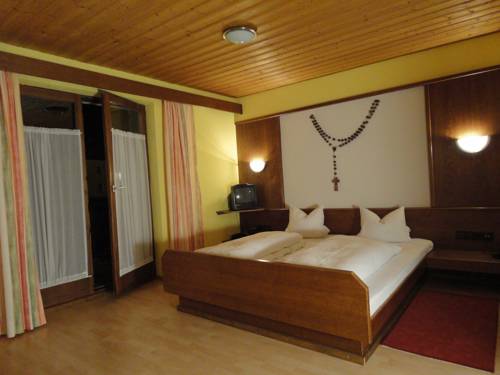 Imagen de la habitación del Hotel Restaurant Kröll. Foto 9