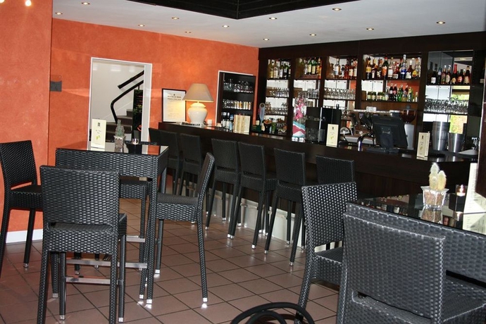Imagen del bar/restaurante del Hotel Restaurant La Berteliere. Foto 2