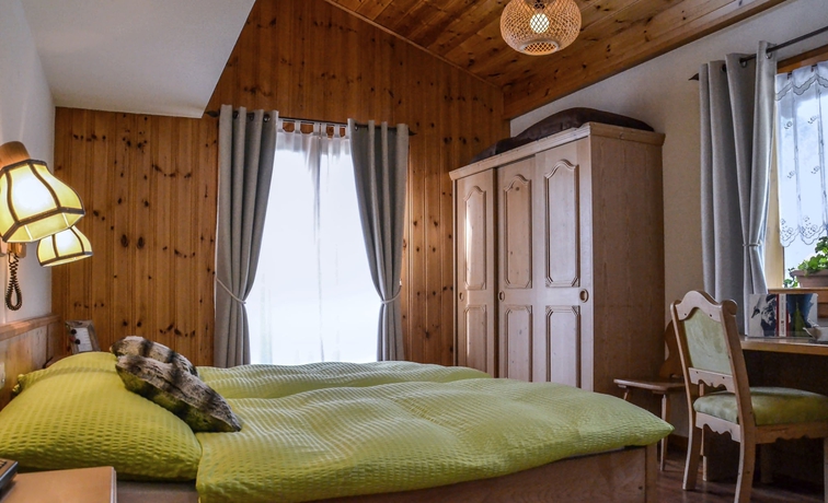 Imagen de la habitación del Hotel Restaurant La Cambuse. Foto 9