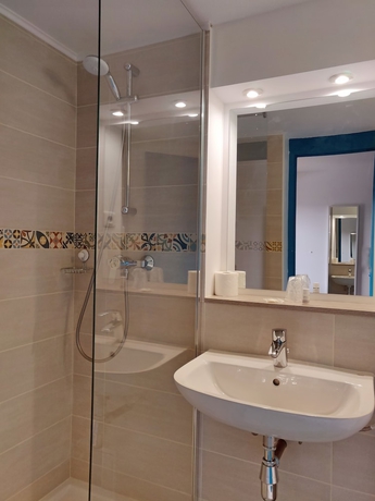 Imagen de la habitación del Hotel Restaurant La Chaumiere Les Mureaux - Flins. Foto 14