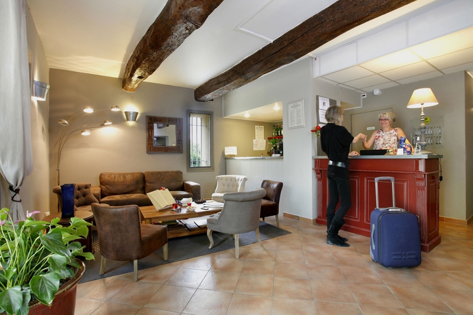 Imagen de los interiores del Hotel Restaurant La Ferme. Foto 14