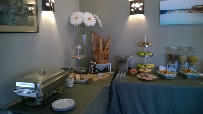 Imagen del bar/restaurante del Hotel Restaurant La Ferme. Foto 7