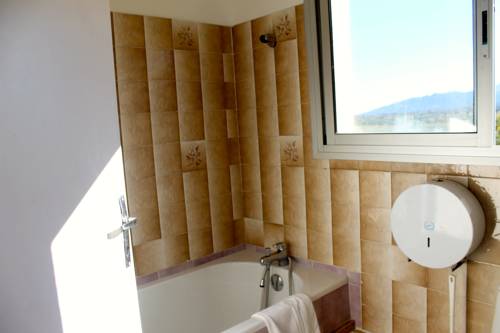 Imagen de la habitación del Hotel Restaurant La Garenne. Foto 4