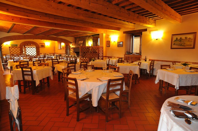 Imagen del bar/restaurante del Hotel Restaurant La Torricella. Foto 4