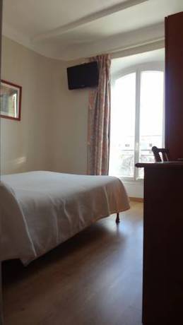 Imagen de la habitación del Hotel Restaurant La Villa Arena. Foto 4