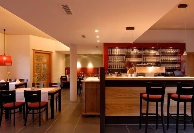 Imagen del bar/restaurante del Hotel Restaurant Landgrafen - M&uuml;hle. Foto 5