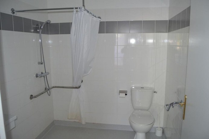 Imagen de la habitación del Hotel Restaurant Le Bellevue, Ax 3 Domaines. Foto 11