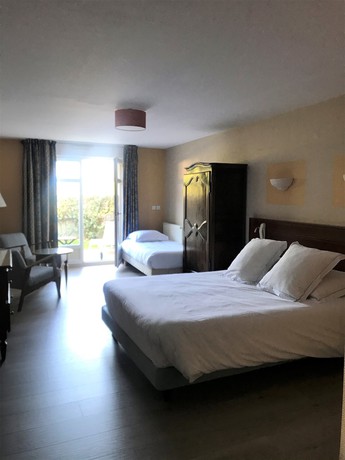 Imagen de la habitación del Hotel Restaurant Le Bellevue, Villerville. Foto 6