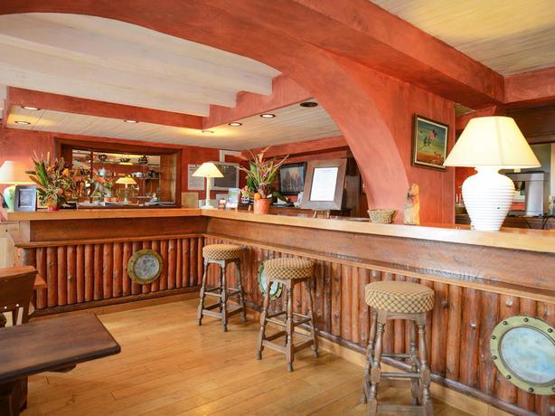 Imagen de los interiores del Hotel Restaurant Le Cap. Foto 8