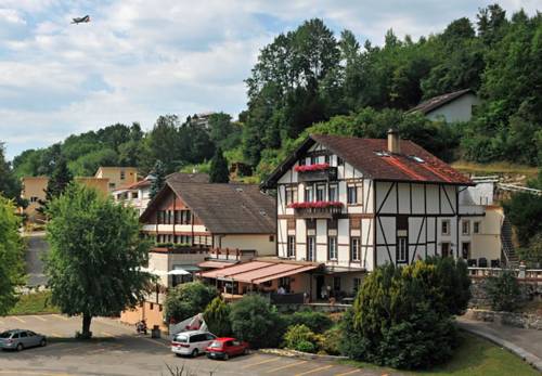 Imagen de la habitación del Hotel Restaurant Le Chalet. Foto 2