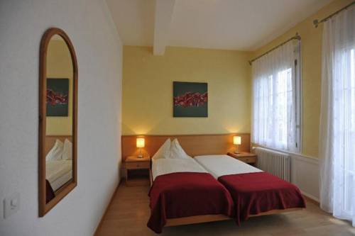 Imagen de la habitación del Hotel Restaurant Le Chalet. Foto 7