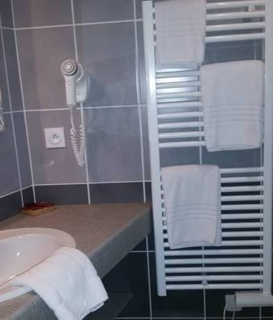 Imagen de la habitación del Hotel Restaurant Le Commerce. Foto 5